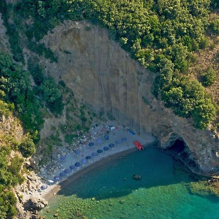 La Francesca Sud Un Villaggio"Glamping" Scario Luaran gambar